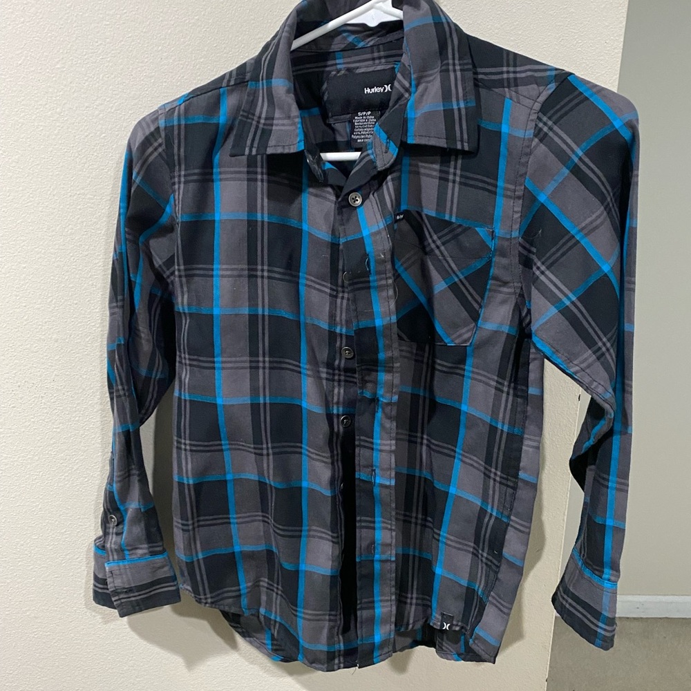 Men’s size small button down long sleeve shirt